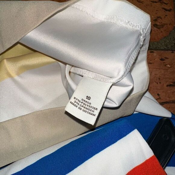 Kim Rodger’s Striped Dress - Picture 4 of 6